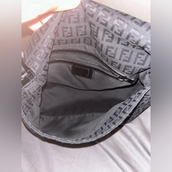 Good Condition Fendi Mamma Baugette - Picture 10 of 13